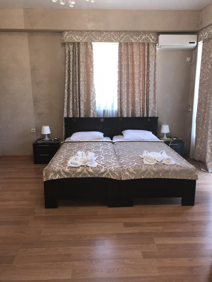 Lernest Hotel New Athos Bagian luar foto